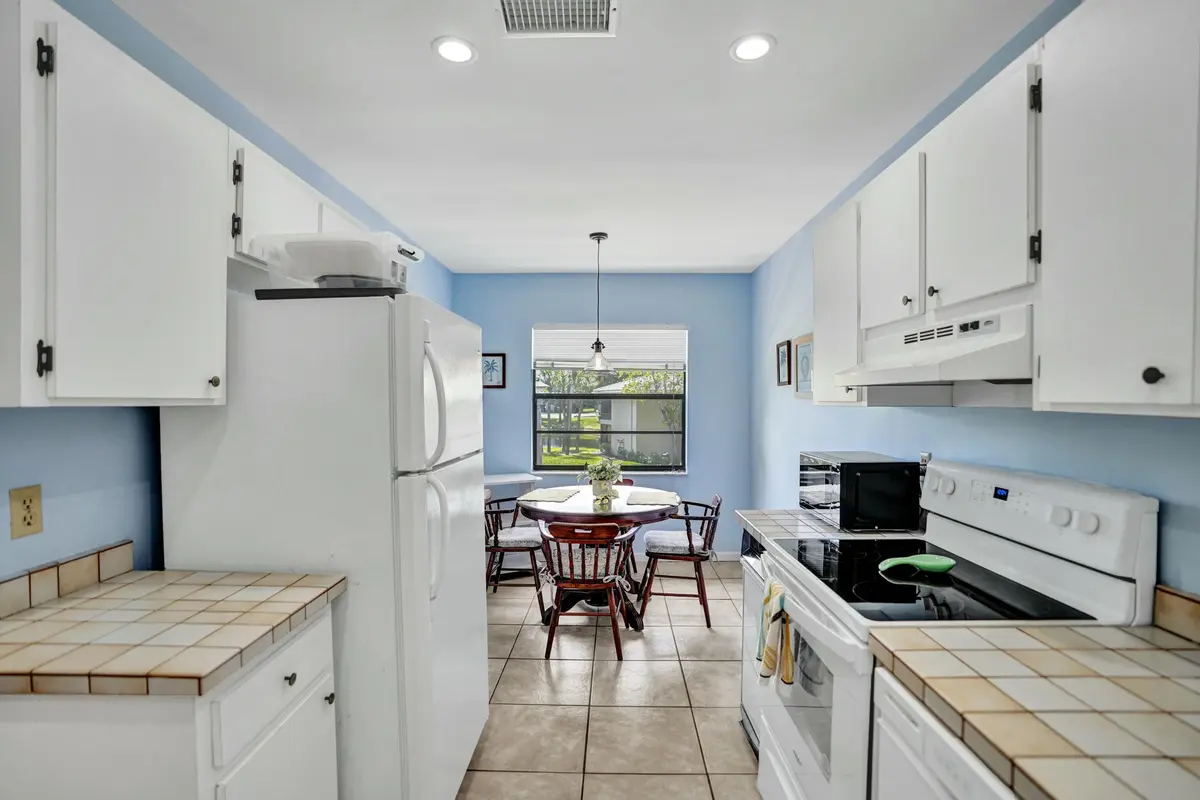 Kitchen at 19 STRATFORD Drive Unit F, Boynton Beach