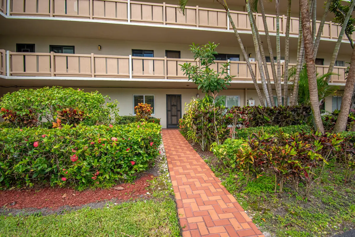 D923AD5C-1730-4731-8281-83BBB6FE016C at 14360 Strathmore Lane 102, Delray Beach