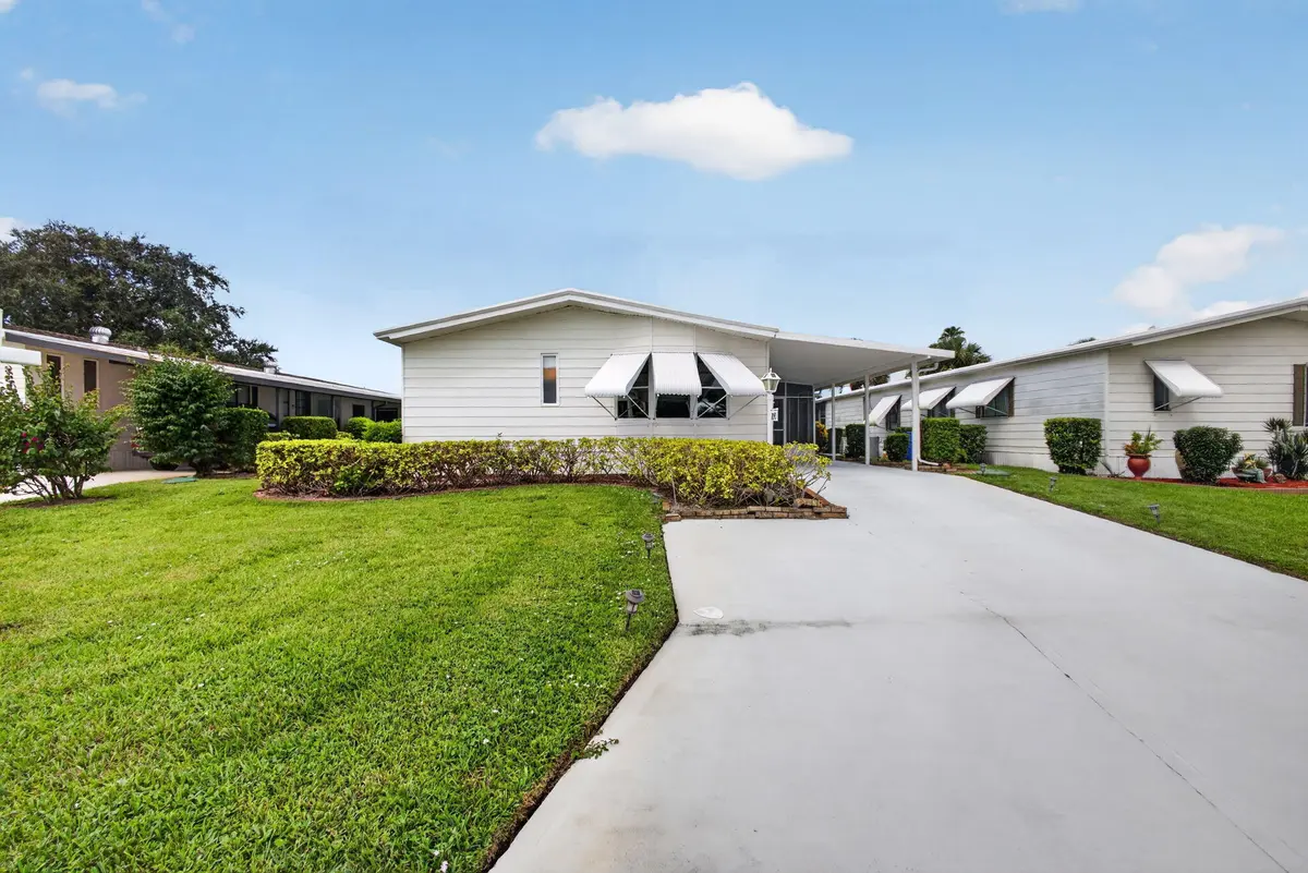 2-web-or-mls-5D1A6161 at 7640 SE SHENANDOAH, Hobe Sound
