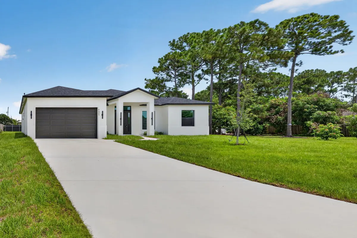 3-web-or-mls-3A5A0048 at 4625 SW Cacao Street, Port St. Lucie