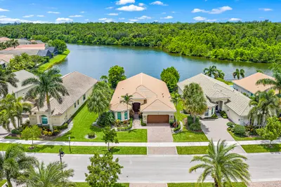 518 Carrara Court, Jupiter – Single Family Residence for rent
