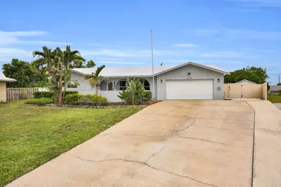 2306 NE 19TH Court, Jensen Beach – sold