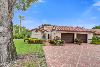 6394 POINTE PLEASANT Circle, Delray Beach – Condominium for sale