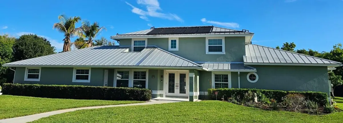 0 Exterior Full Front at 8289 SE PILOTS COVE Terrace, Hobe Sound