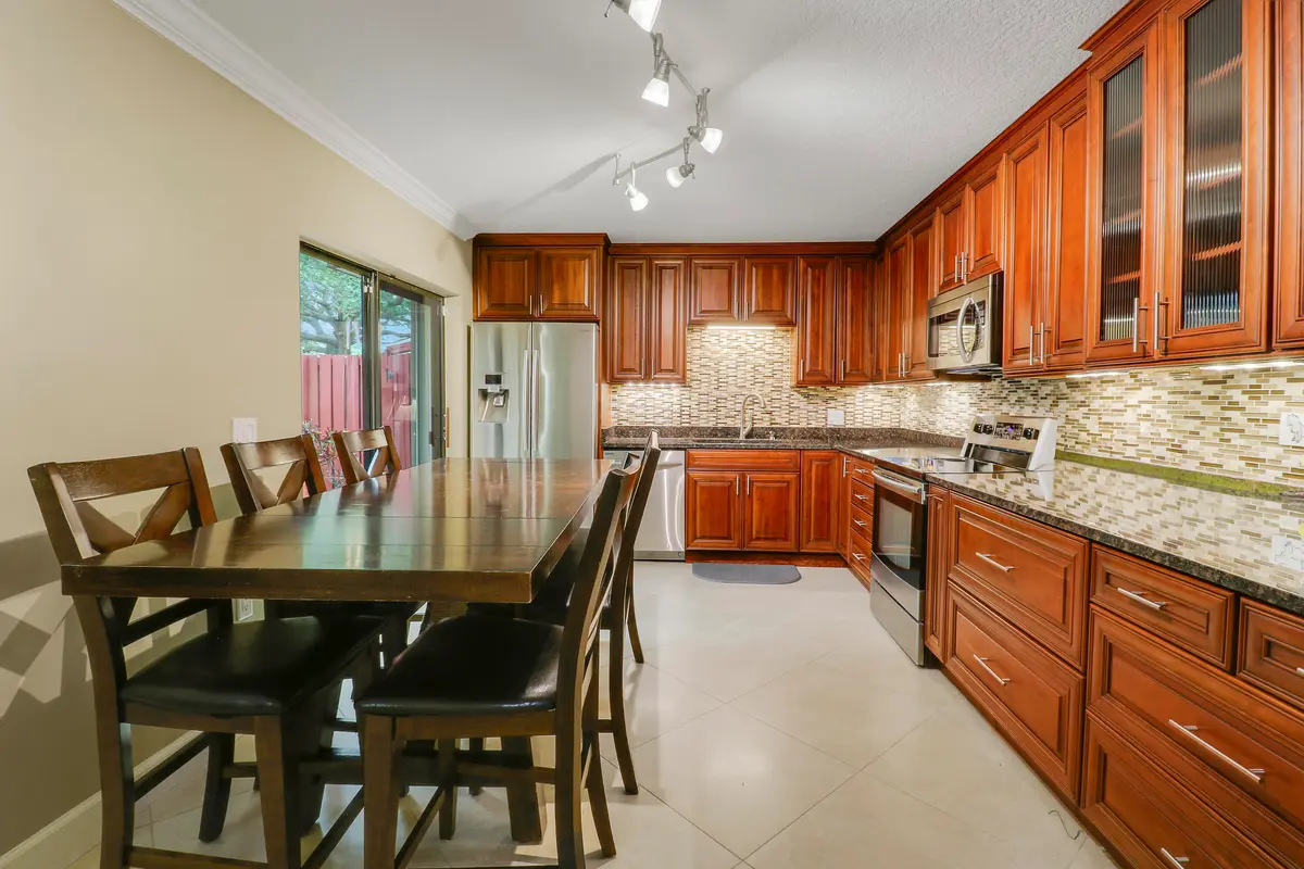 Kitchen at 1901 19th Lane, Palm Beach Gardens