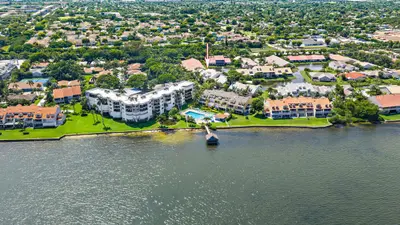 227 N Lakeshore Drive, Hypoluxo – Townhouse for sale