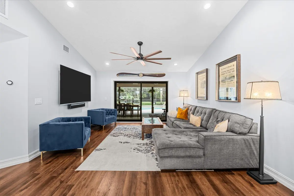 06-fic in-28 at 366 NE FICUS Terrace, Jensen Beach