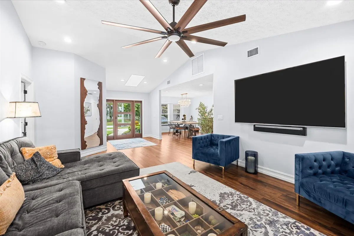 07-fic in-29 at 366 NE FICUS Terrace, Jensen Beach