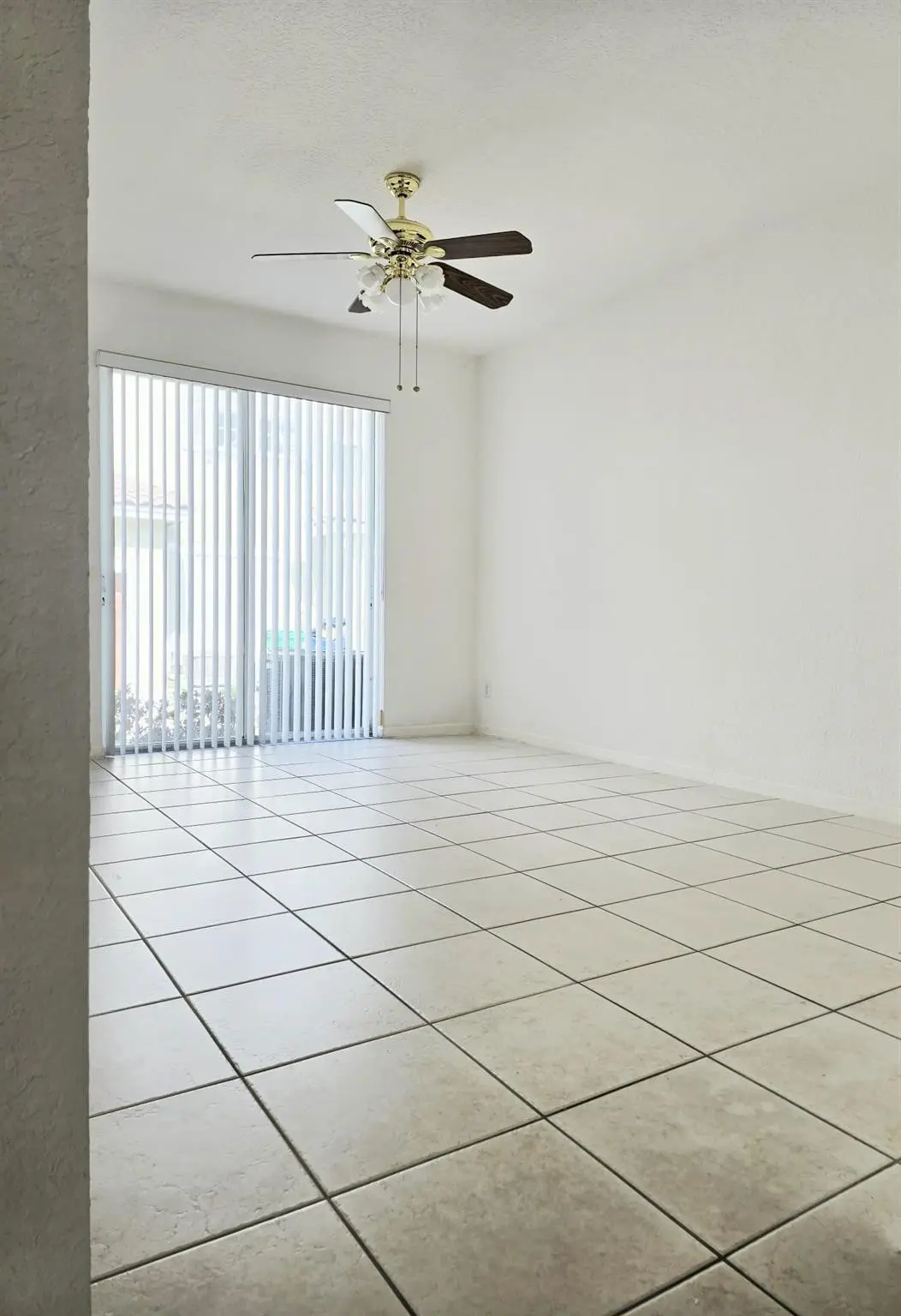 Photo 8 at 10589 NW 56th Place, Coral Springs