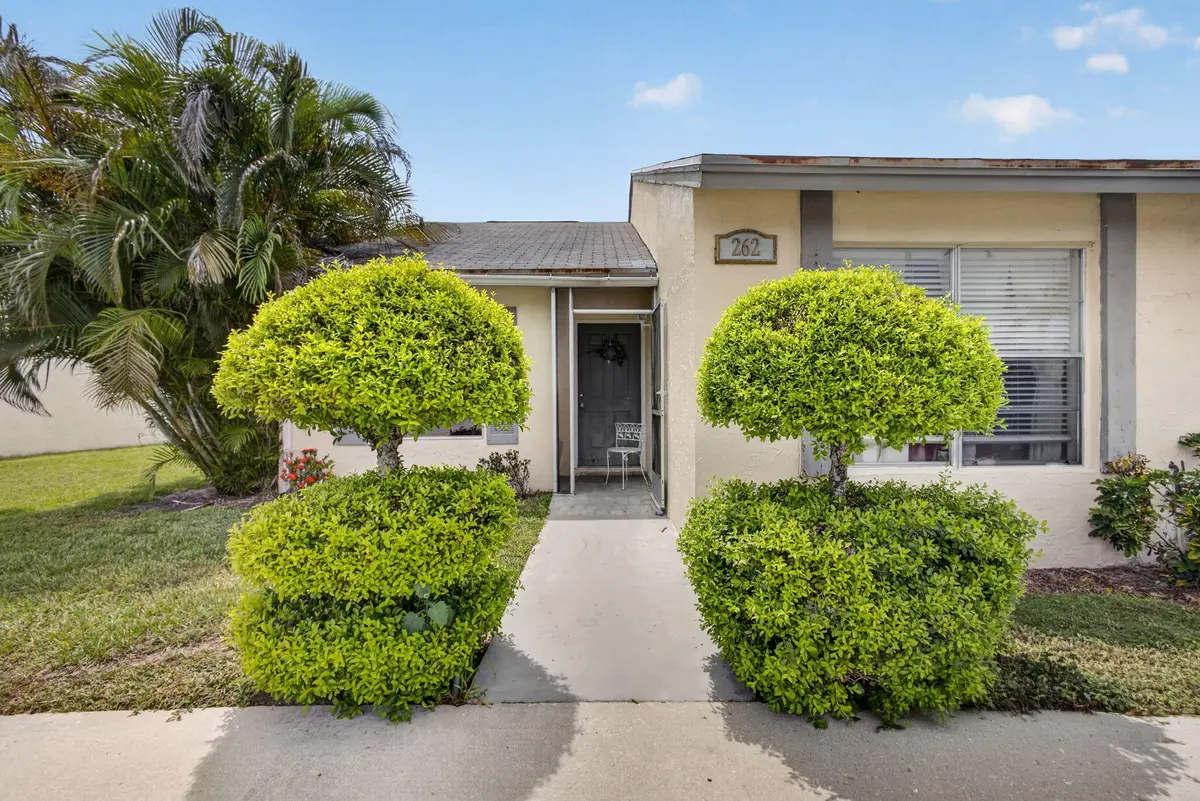 4-web-or-mls-5D1A5311 at 262 Palmetto  Court, Jupiter