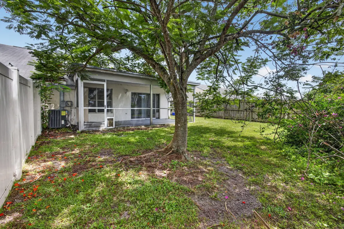 8-web-or-mls-5D1A5341 at 262 Palmetto  Court, Jupiter