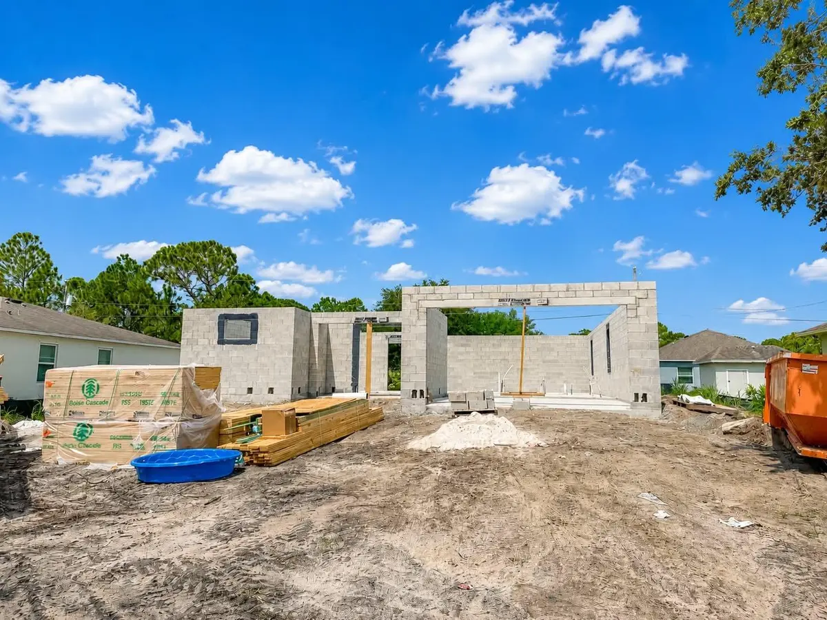 a2c9bf71-1637-43d5-aa0b-39a578603e6c at 8035 102nd Avenue, Vero Beach