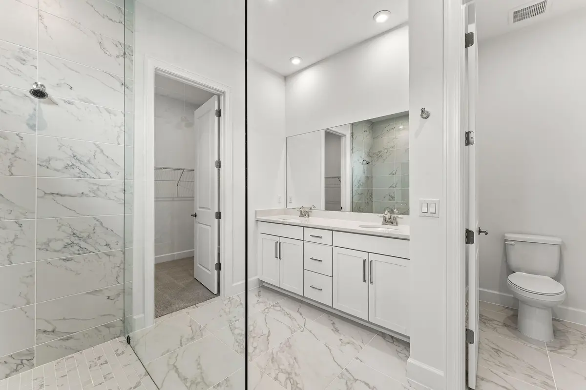 US_SEF_CAMEO_LOT 153_OWNERS BATH 2 at 14222 SW Artesia Dr Drive, Port St. Lucie