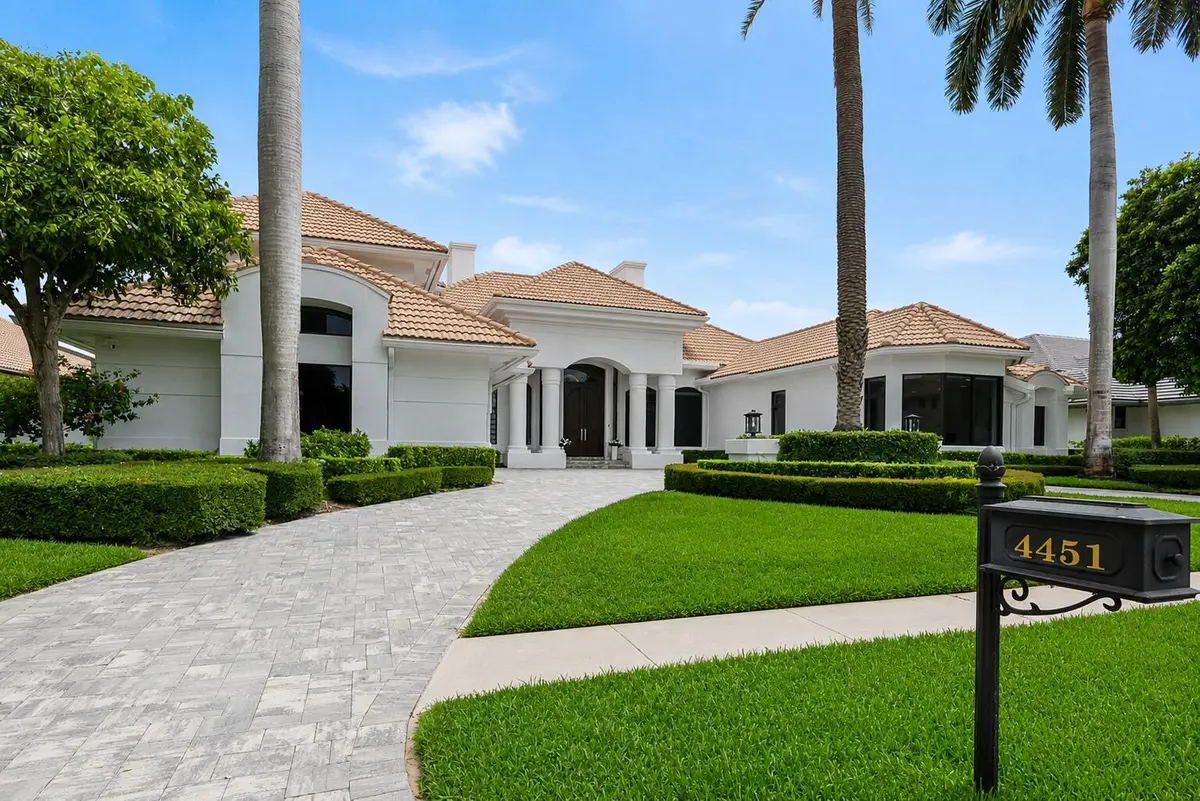Updated (6) at 4451 Bocaire Boulevard, Boca Raton