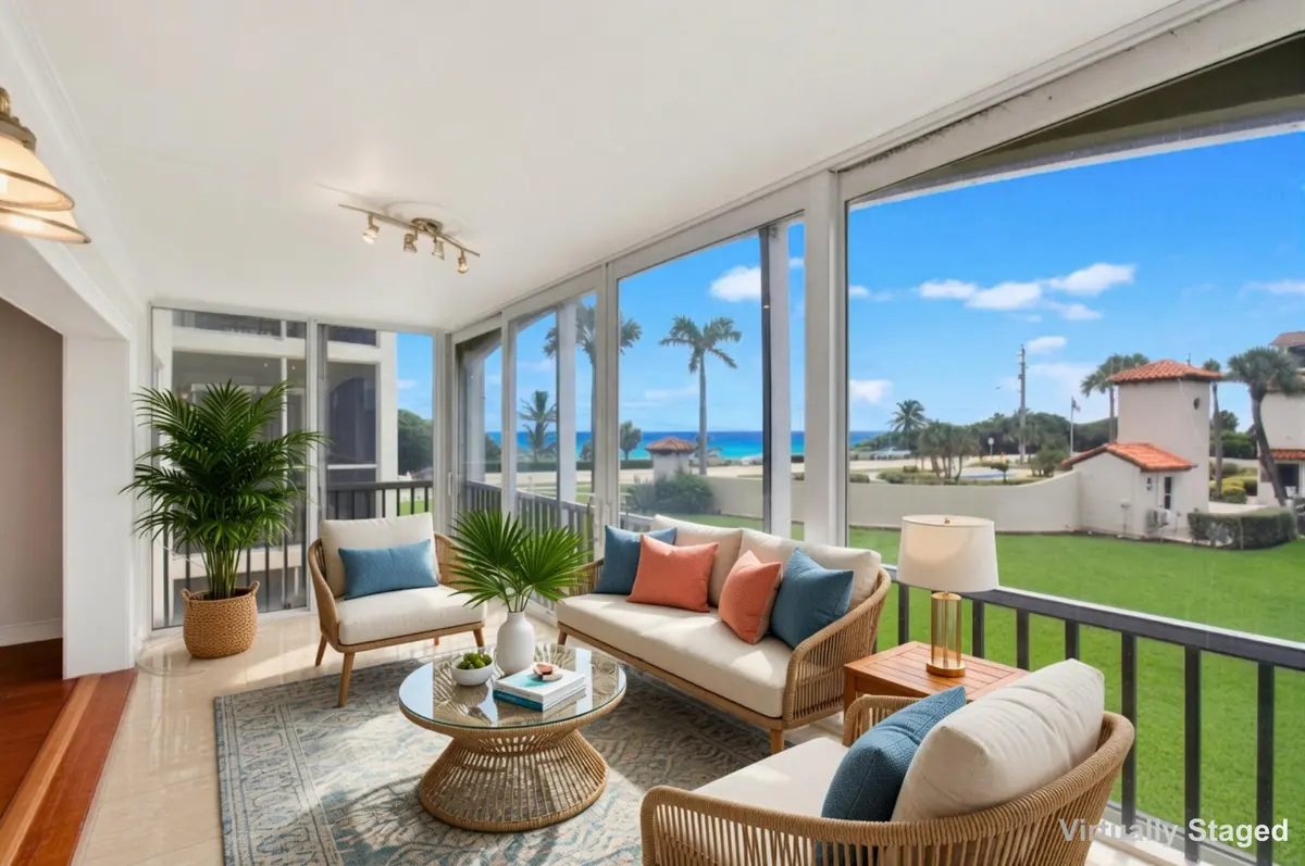 outside at 2871 N OCEAN Boulevard C205, Boca Raton