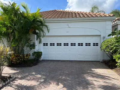 152 CORAL CAY Drive, Palm Beach Gardens – Single Family Residence for rent