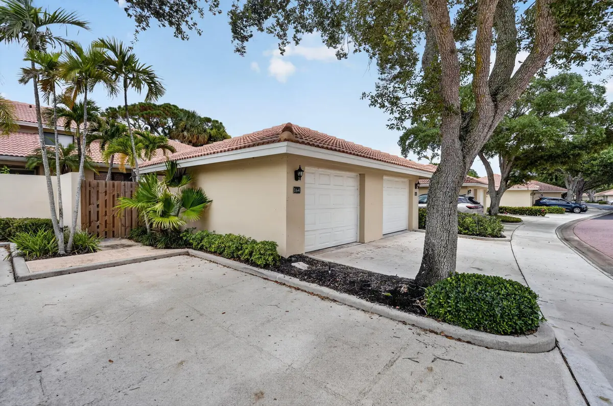 3-web-or-mls-_MLP7207 at 164 Old Meadow Way, Palm Beach Gardens