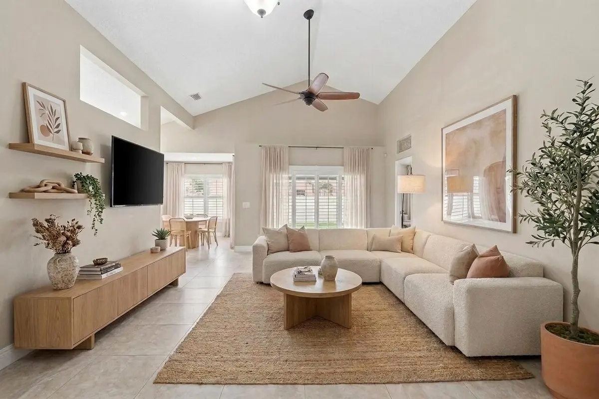 Living Room at 4357 SE SCOTLAND CAY Way, Stuart