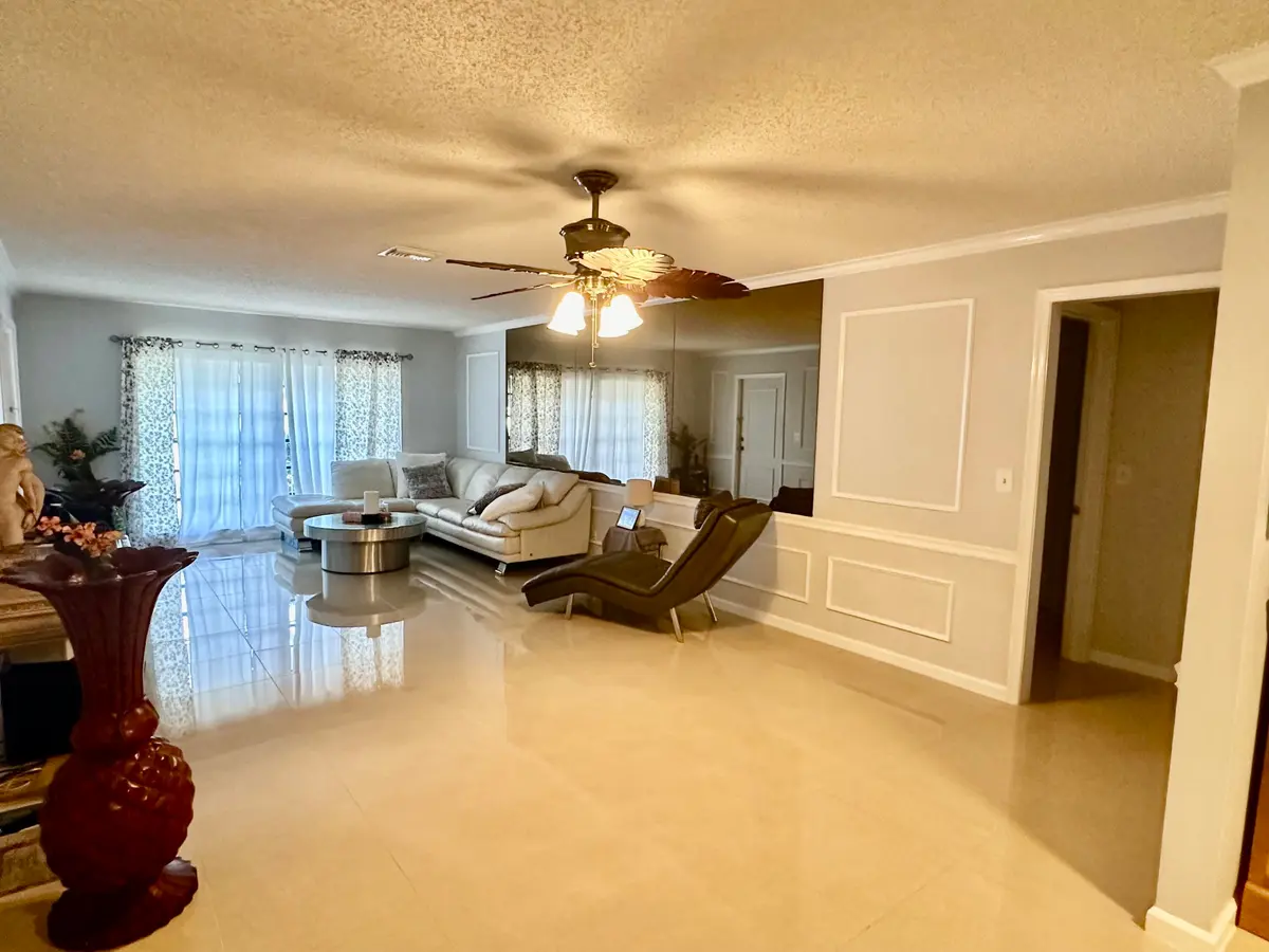 LIVING ROOM at 4964 Eaglewood Road A, Boynton Beach