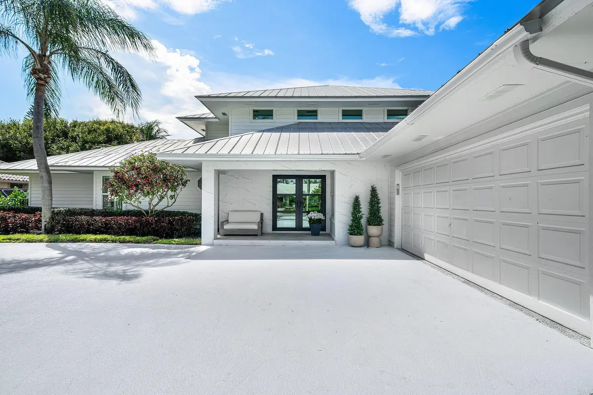 03_beyc6a762af3ca417 at 139 Rotunda Drive, Jupiter