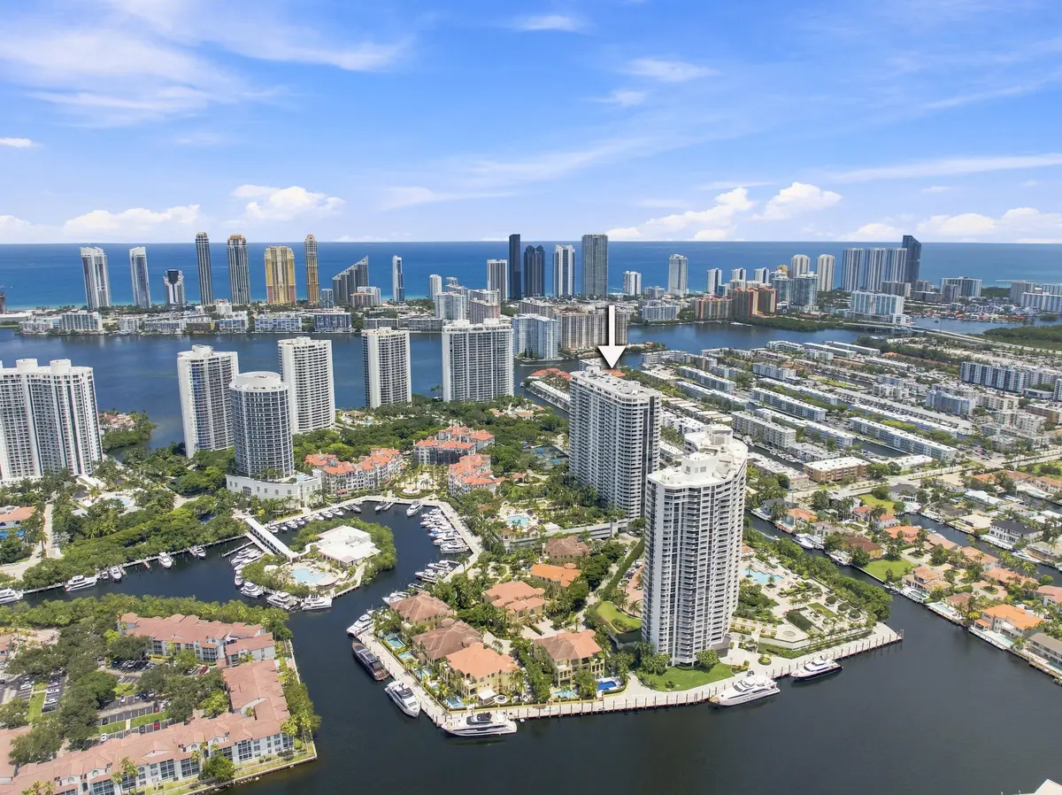 0 2905 at 2000 Island Boulevard 2905, Aventura