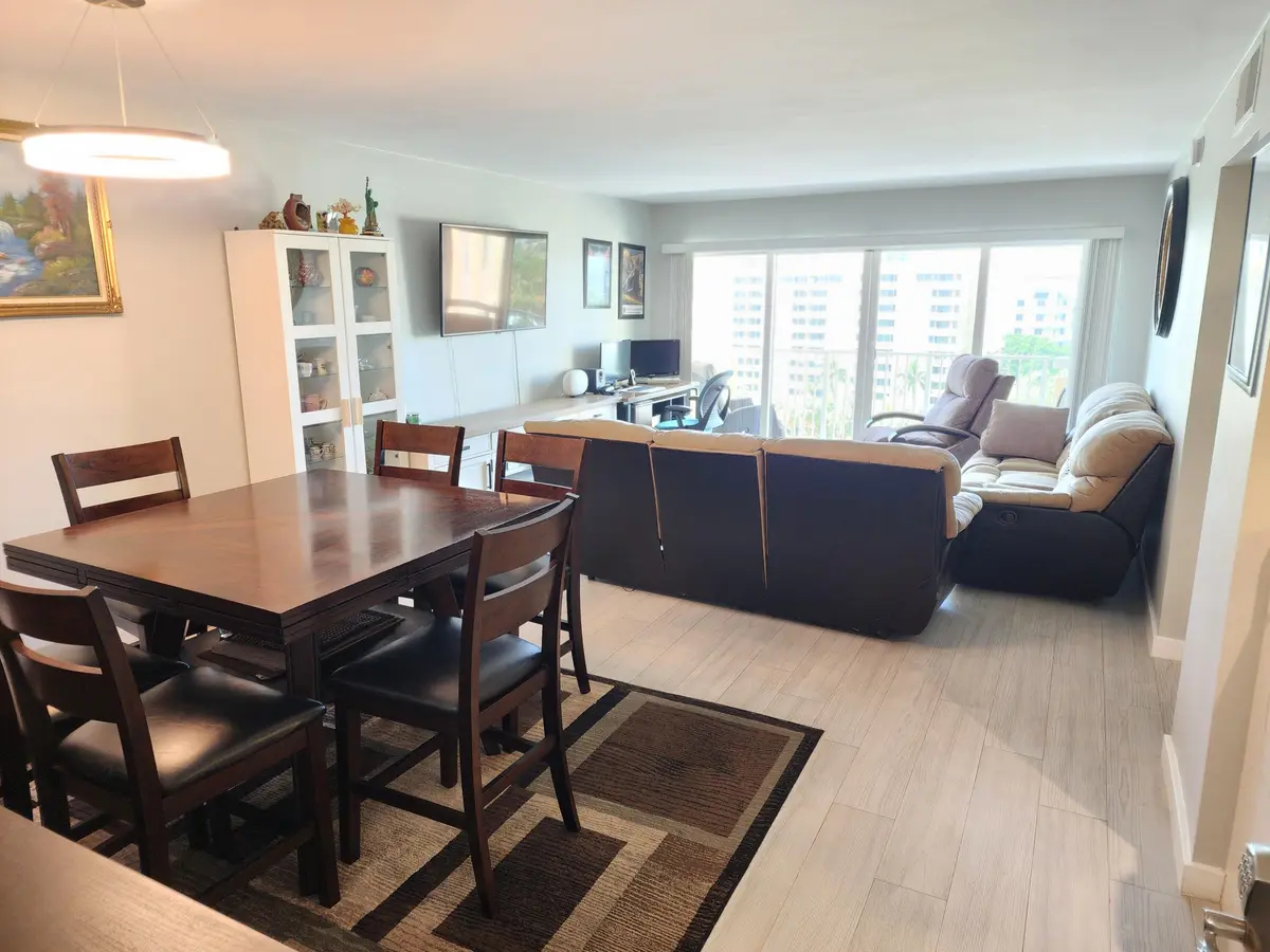20260710_105651 at 1200 HIBISCUS Avenue 1006, Pompano Beach