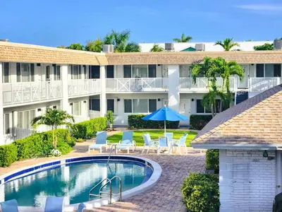 1001 NE 8th Avenue 212, Delray Beach – Condominium for sale