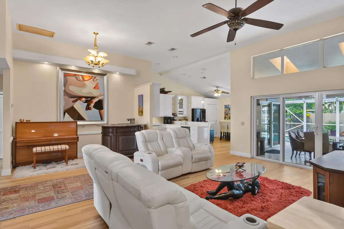 348 Eagleton Golf Drive, Palm Beach Gardens, FL – photo 4