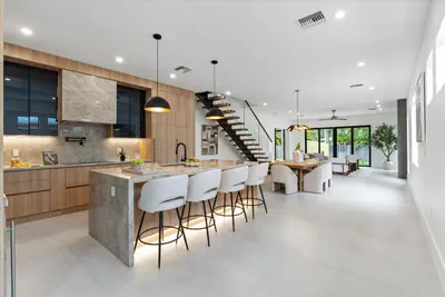 1133 NE 12th Avenue, Fort Lauderdale – sold