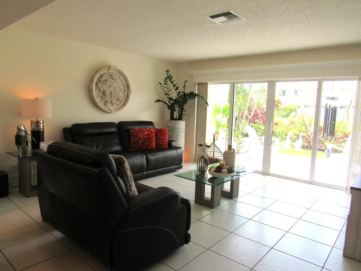 IMG_2940 at 5780 FERNLEY Drive 138, West Palm Beach