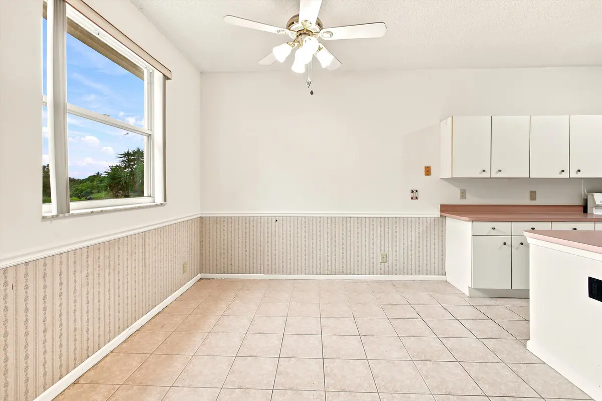 Eat-in Kitchen at 1490 Fairway Circle, Greenacres
