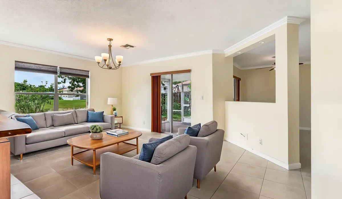 11-web-or-mls-DSC09482 virtually staged at 23329 TREELINE Drive, Boca Raton