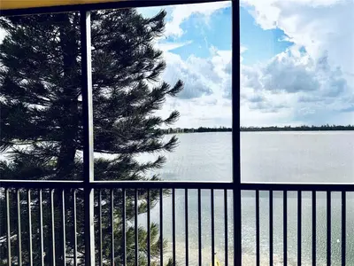 111 LAKE EMERALD Drive 407, Oakland Park – Condominium for rent