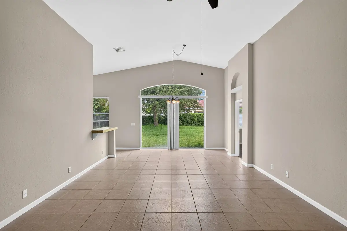7-web-or-mls-7R7A2146 at 6305 SPRING LAKE Terrace, Fort Pierce