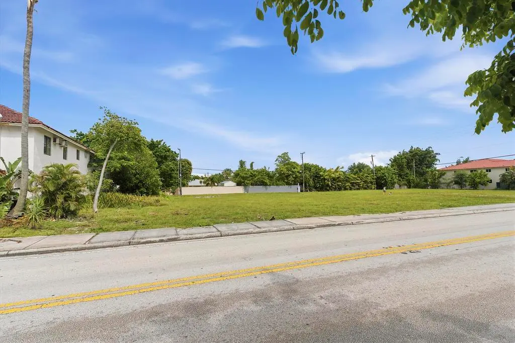 1532 & 1600 S Federal Hwy - 511 at 1532 S Federal Highway, Lake Worth Beach