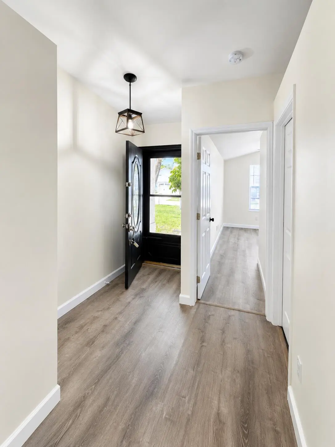 9256AEE8-21D5-4E0E-9206-9B77917074F2 at 1228 Chippewa Street, Jupiter