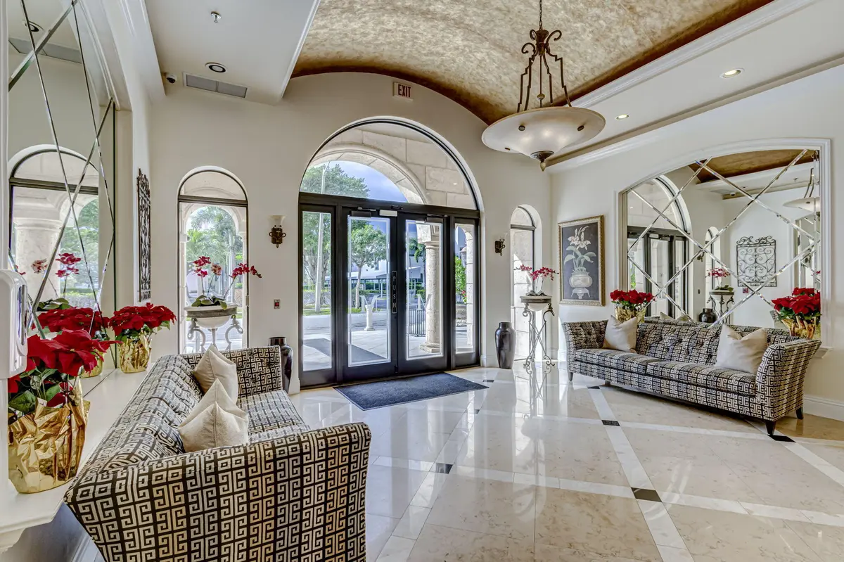 Lobby at 616 CLEARWATER PARK Road 602, West Palm Beach