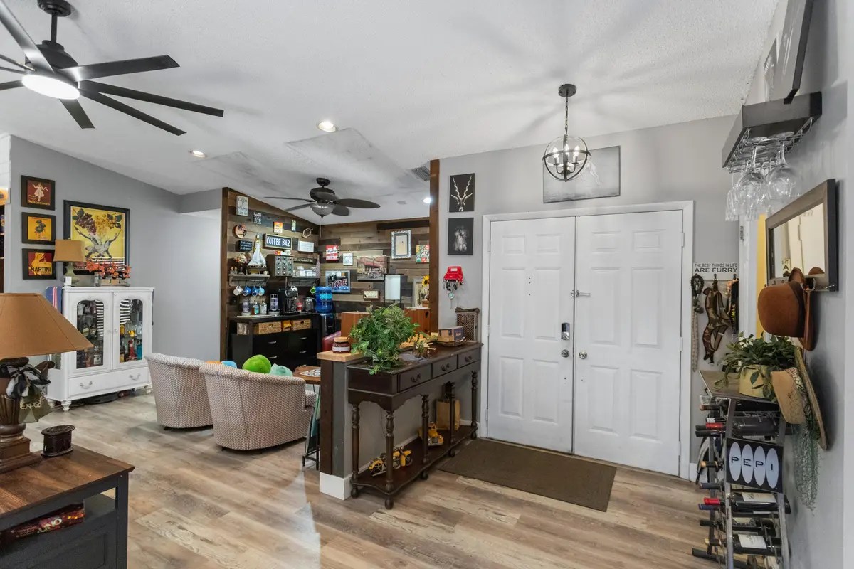 585A4732 at 4000 SW 72ND Drive, Davie