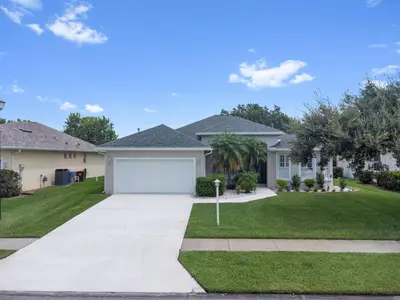 5765 W 1ST Square, Vero Beach – Single Family Residence for sale
