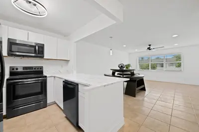 430 SE 2ND Avenue 21, Deerfield Beach – sold