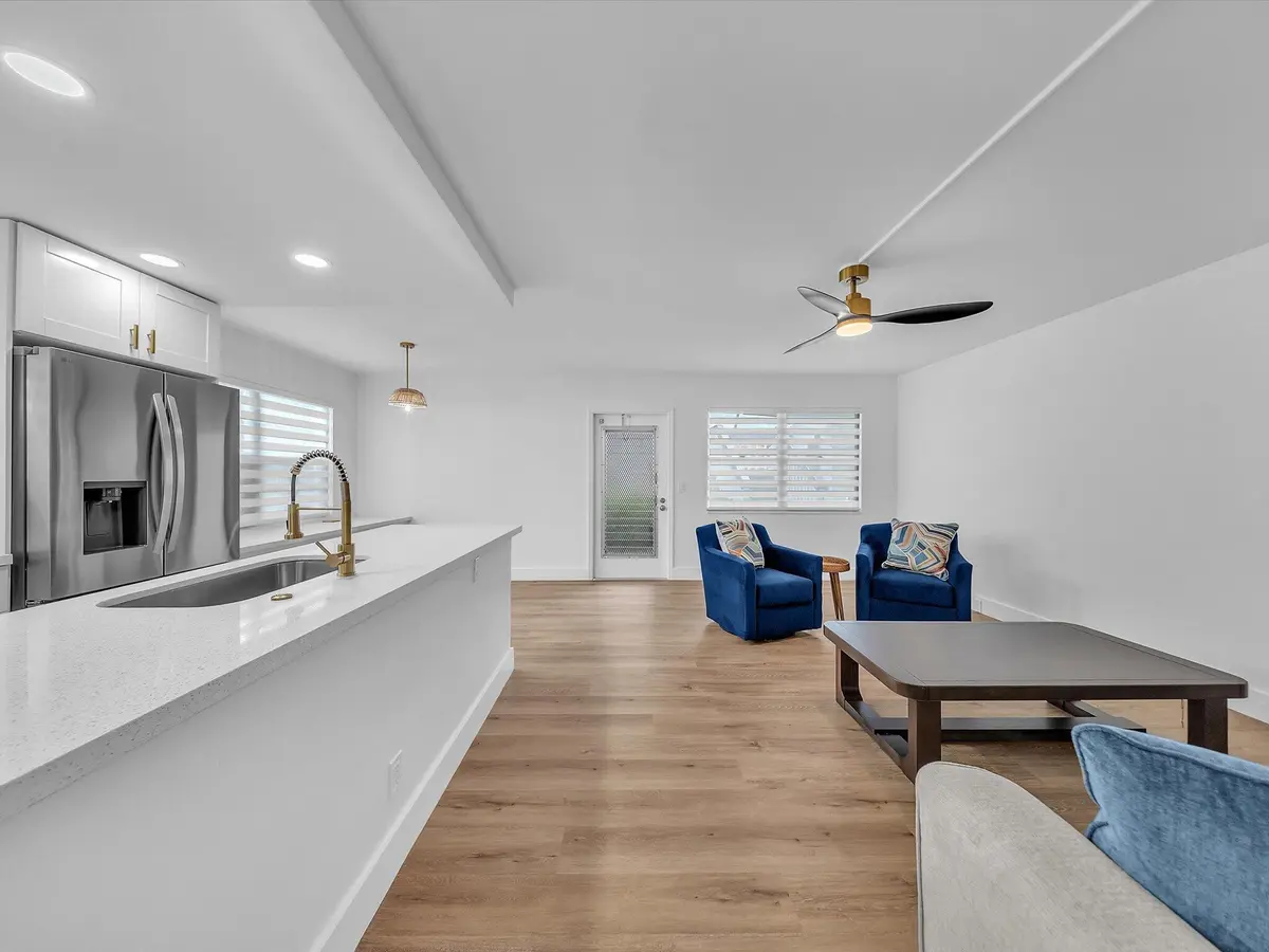 04-DSC4055 at 21 PRESCOTT B, Deerfield Beach