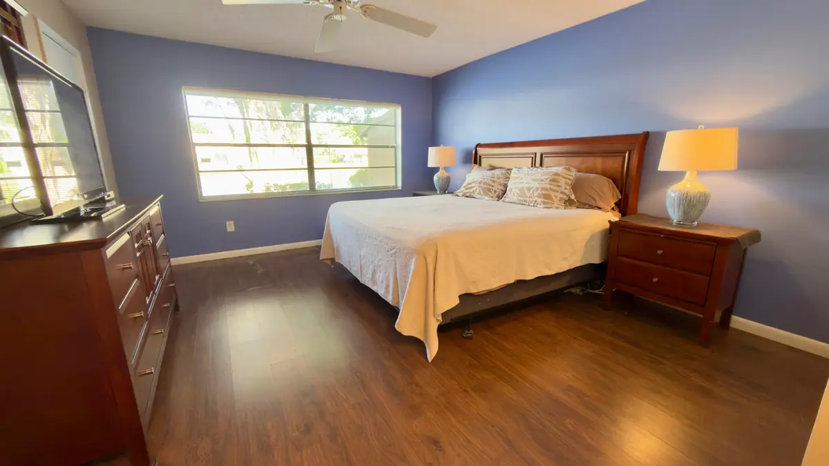 PBed1a at 21338 Juego Circle 11g, Boca Raton