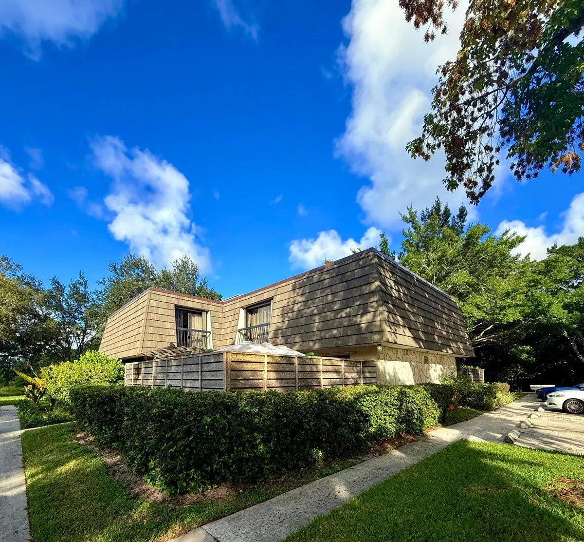 Exterior at 903 9TH Terrace, Palm Beach Gardens