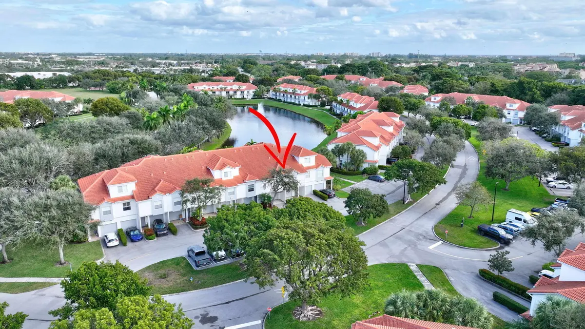 33-web-or-mls-DJI_20250126101419_0917_D_ at 2038 Alta Meadows Lane 1508, Delray Beach