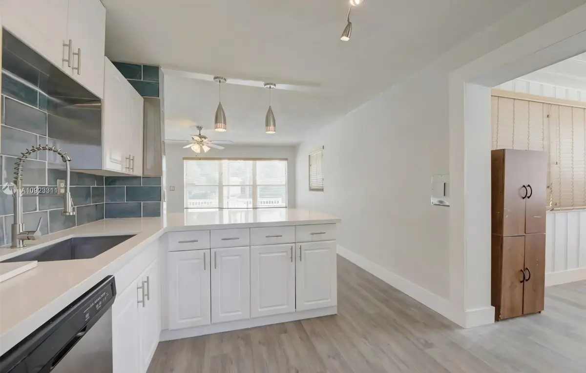 Kit at 1521 NE 32ND Court, Pompano Beach