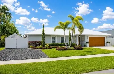 1201 SW 25TH Avenue, Boynton Beach – Single Family Residence for sale
