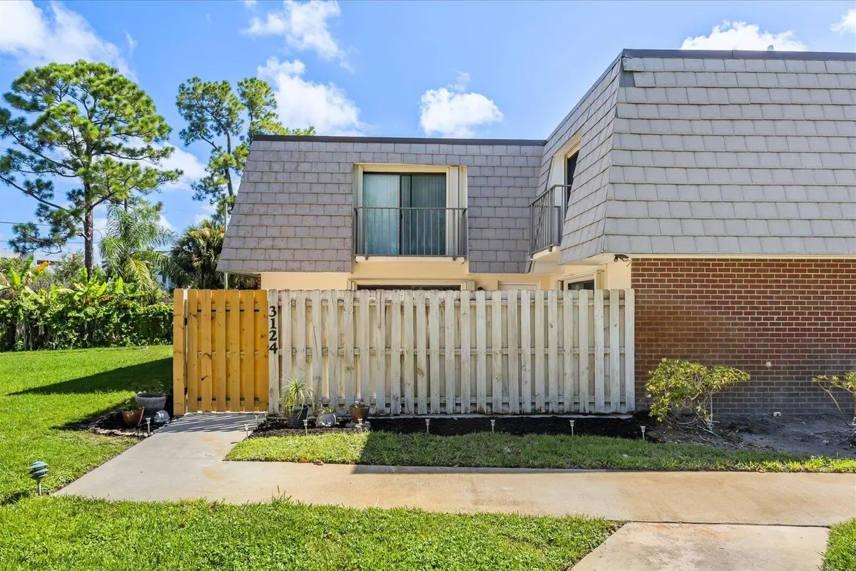 03-brook in-23 at 3124 SE Brook Street, Stuart