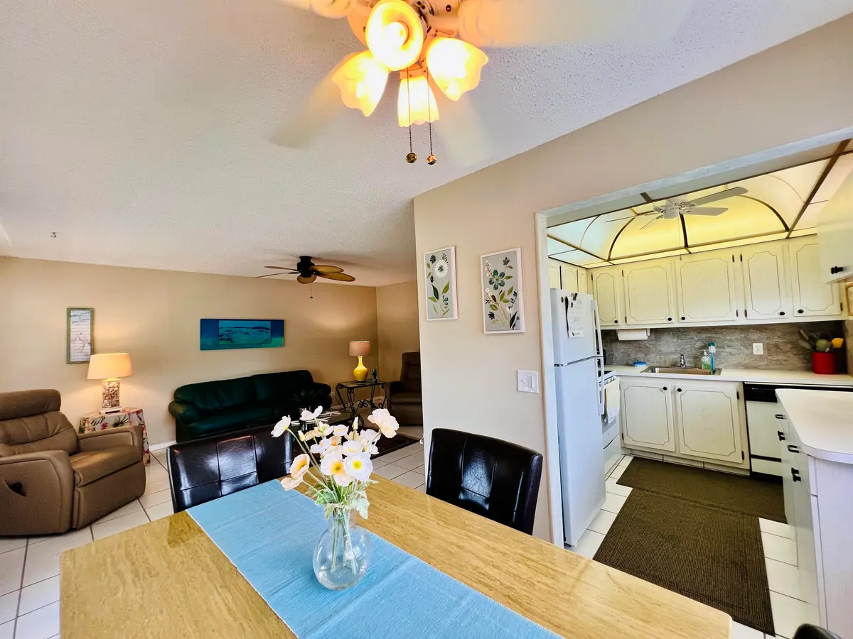 Dining to Living at 437 Chatham U, West Palm Beach