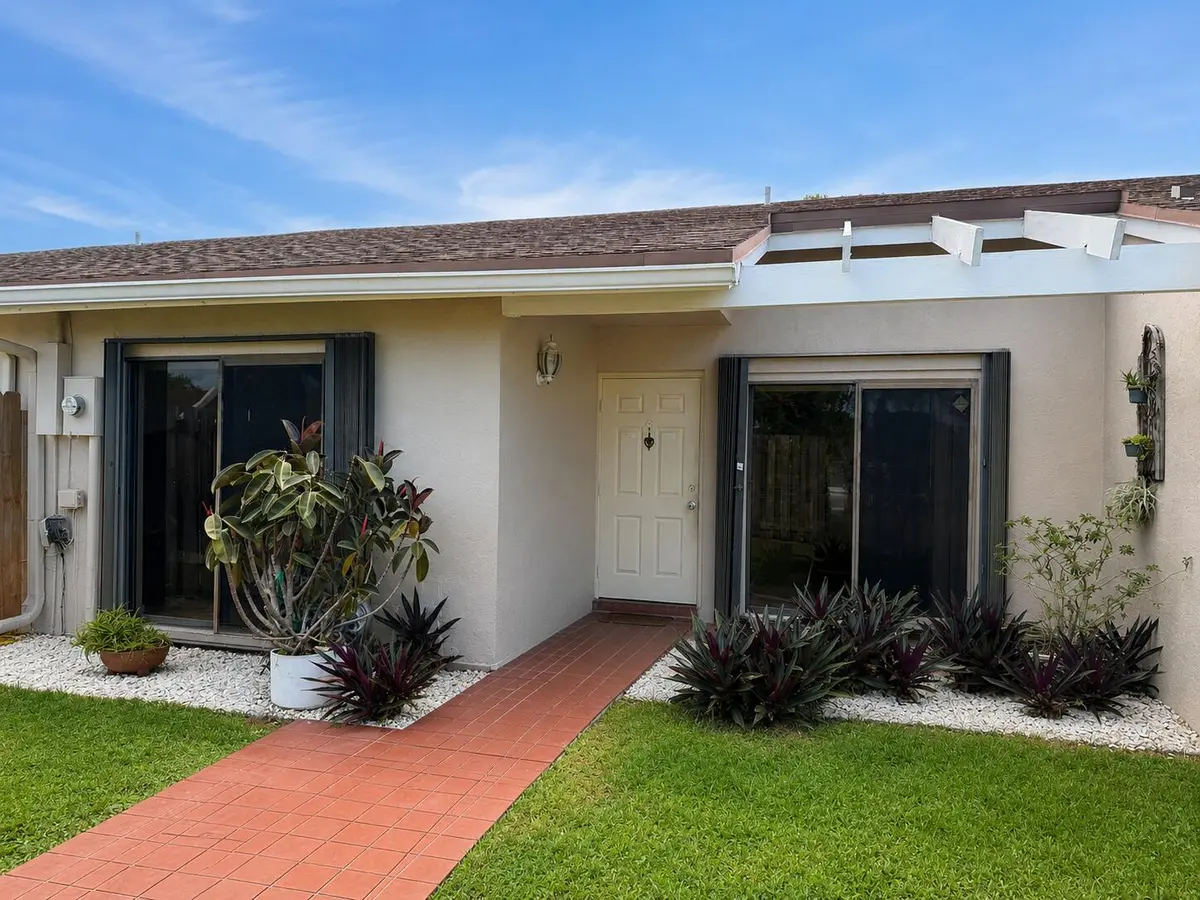 1013 NW 53rd St at 1013 NW 53RD Street, Deerfield Beach