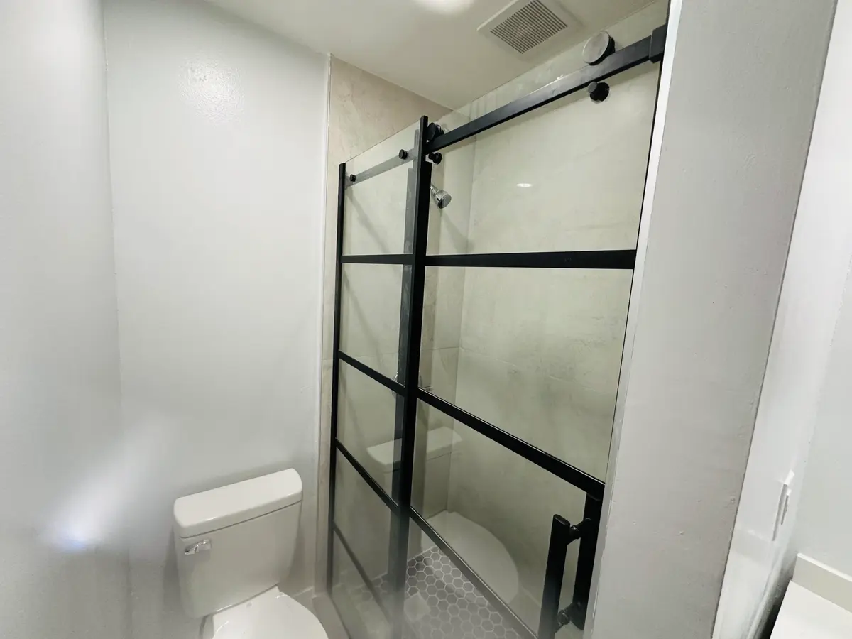 Master Bathroom at 926 N C Street, Lake Worth Beach